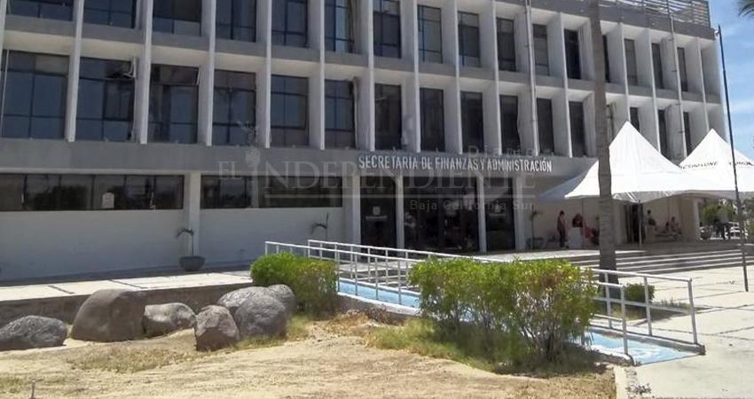 Fiscalía Anticorrupción rastrea cuentas bancarias de exdirector de Informática ligado al círculo cercano del Gobernador