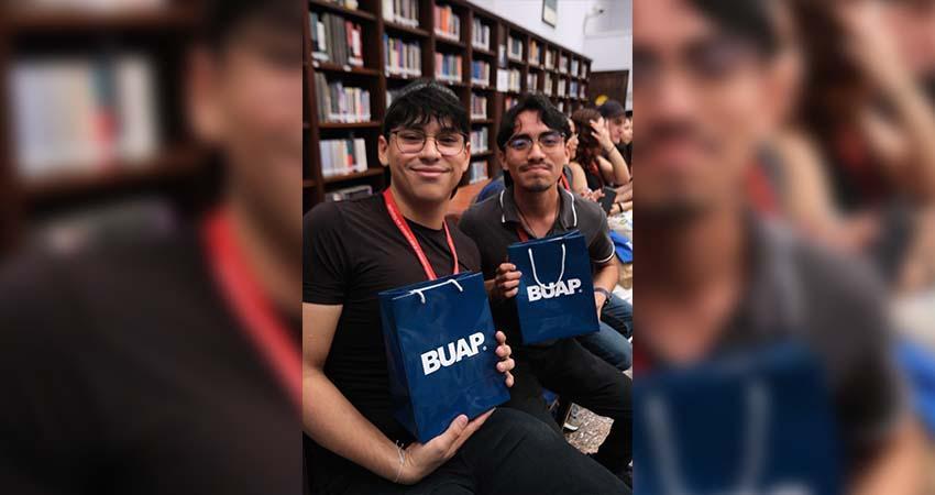 Dos estudiantes de UABCS pasan a la final de concurso organizado por la Embajada de Francia en México