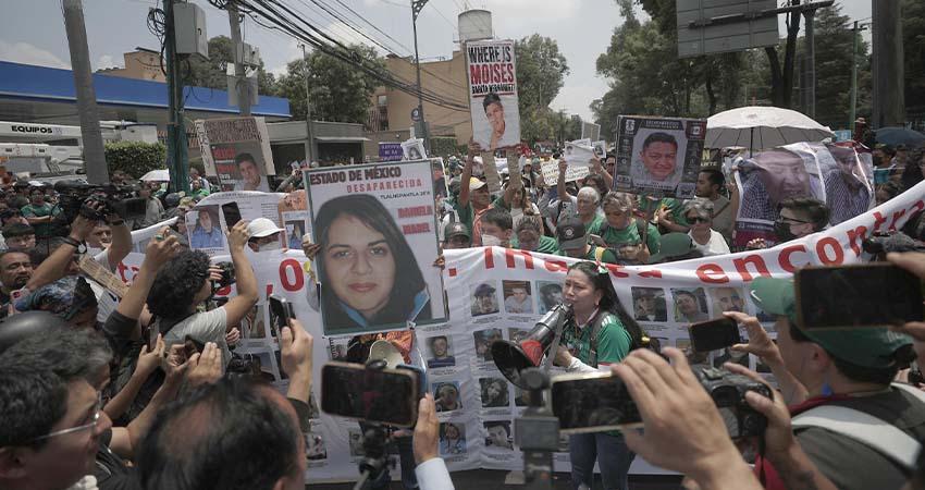 “México, campeón en desapariciones”: colectivos de búsqueda irrumpen en el Mundial
