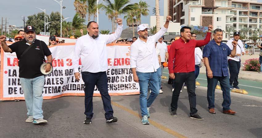 Elmuth Castillo llama a cerrar filas y evitar divisiones en el movimiento magisterial