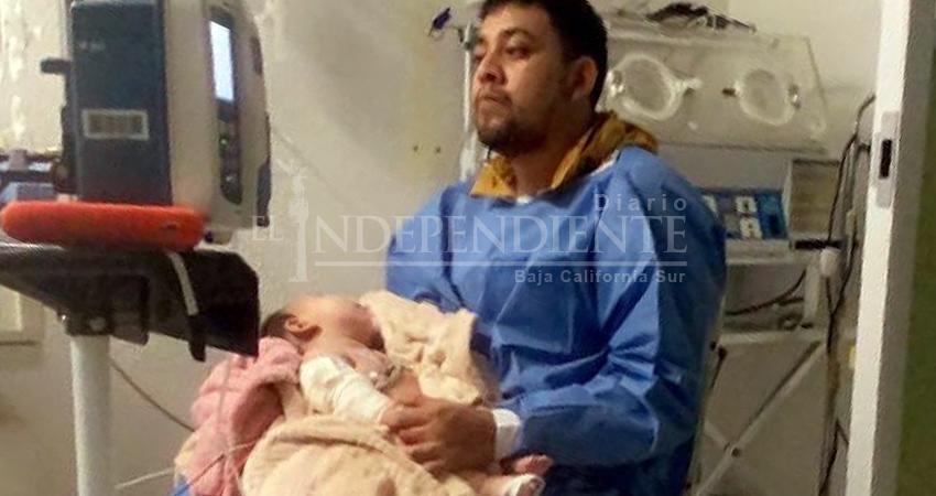 Tiene 2 años y pelea contra una enfermedad que afecta a 10 niños en el mundo