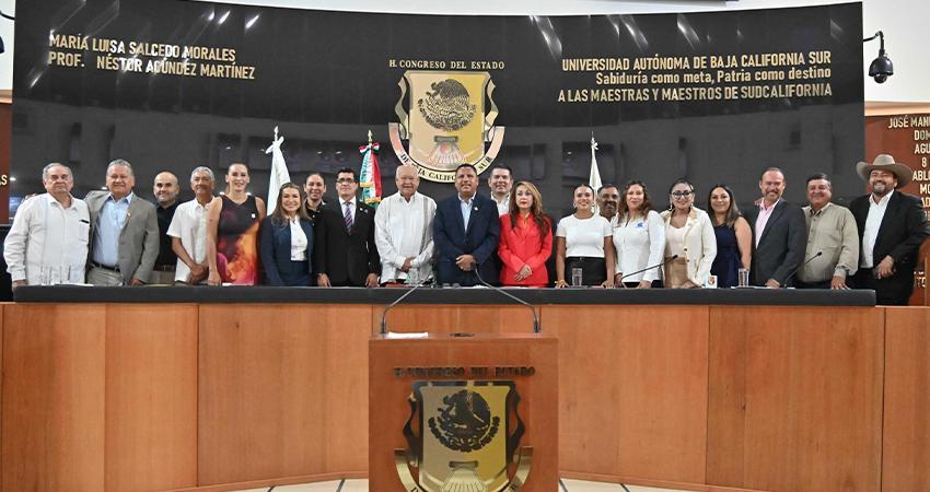 Conmemora Congreso 50 años de trayectoria del CICIMAR-IPN en BCS
