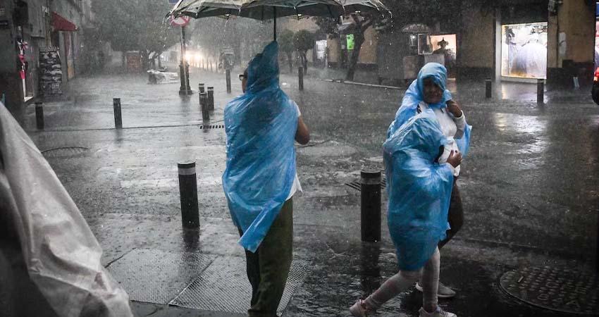 Ante las lluvias que persistirán en gran parte de México, Protección Civil alerta por inundaciones y deslaves
