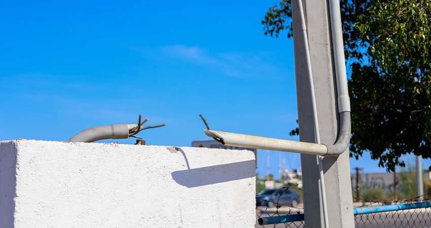 Vandalizan equipo de bombeo de OOMSAPAS La Paz; personal trabaja en la reparación