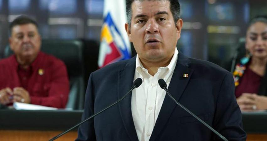 Modernizar el proceso legislativo para reducir rezagos, propone Christian del Castillo