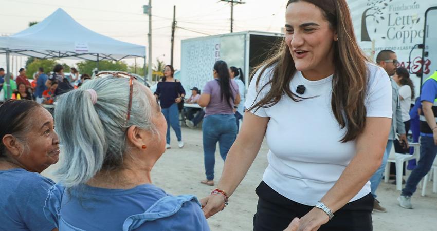 Atiende Ayuntamiento de La Paz a vecinos de El Conchalito con “Presidenta en tu Barrio”