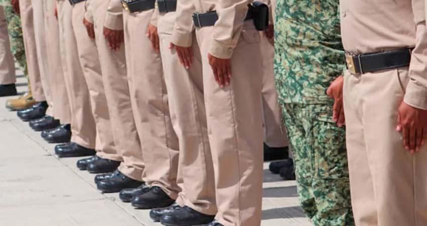 SEP ordena el cierre de todas las escuelas militarizadas en el país