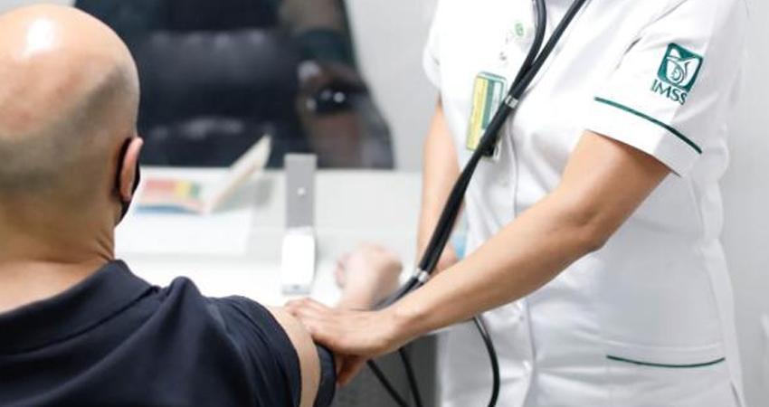 Sector público supera los 100 millones de consultas médicas en 2026
