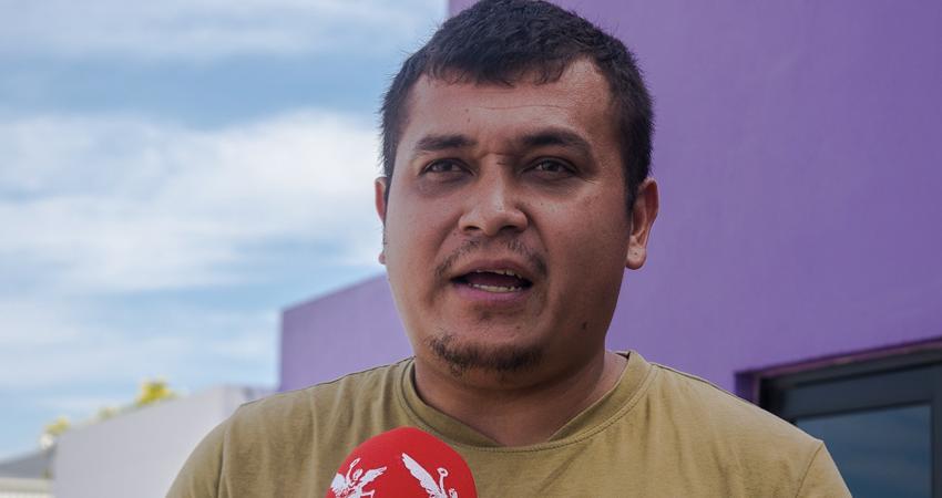 Francisco denuncia obstáculos para ver a su hija de 7 años; logra encuentro en Centro de Justicia