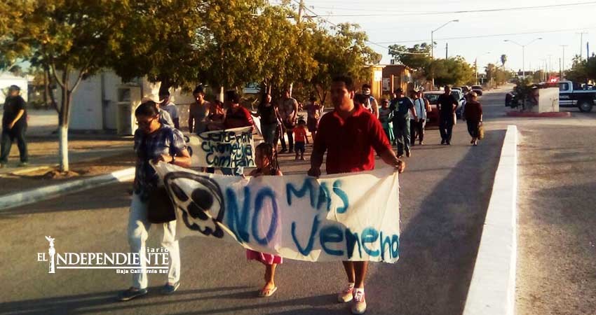 Colonos protestan por retraso en removedora de arsénico para el Centenario