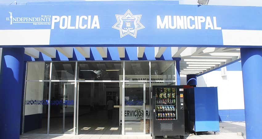 Denuncian que no hay luz en pago de multas en Tránsito Municipal