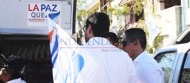 Se registra Puppo con “cargada” institucional de gobiernos estatal y municipal