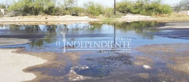 Se inunda población de El Centenario con aguas negras durante 4 días