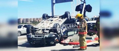 Patrulla de la Gendarmería choca y se vuelca en CSL