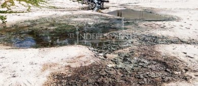 Denuncian vertimiento de aguas a la playa frente al hotel Marquis Los Cabos