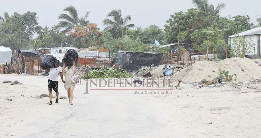 Habilitados 18 albergues en Los Cabos por "Bud"; más de mil 200 personas refugiadas 