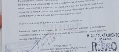 Vecinos retan a funcionarios a que pasen un huracán en Puerto Nuevo y confirmen si los edificios son habitables
