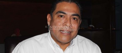 Avanzará en proyecto de nueva desalinizadora hasta donde le sea posible, advierte alcalde cabeño