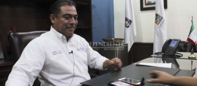 Avanzará en proyecto de nueva desalinizadora hasta donde le sea posible, advierte alcalde cabeño