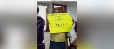 Protestan mujeres contra Jisela Paes en el Congreso de BCS