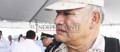 Seleccionan a 63 estudiantes para el primer bachillerato militar de BCS