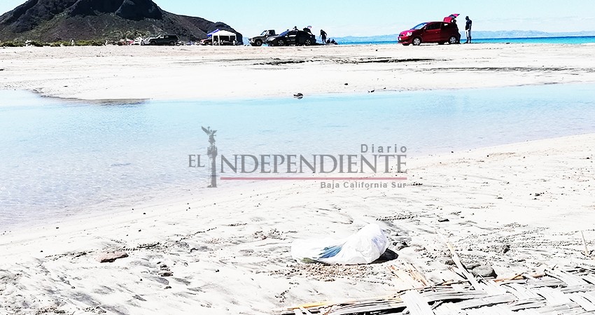Residencial no tiene acueducto para verter desechos en playas del Tecolote