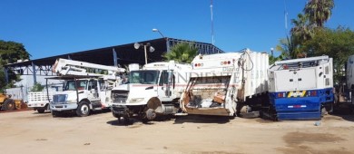 Solo 12 camiones recolectores de basura operan por el momento en Los Cabos