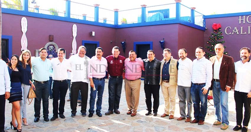 Firman acuerdo de Hermanamiento de pueblos mágicos de La Paz y Álamos