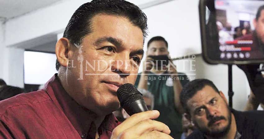 Se compromete Rubén Muñoz arreglar en 6 meses alumbrado de La Paz