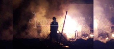 Incendio despierta a vecinos de la Col Miramar en CSL