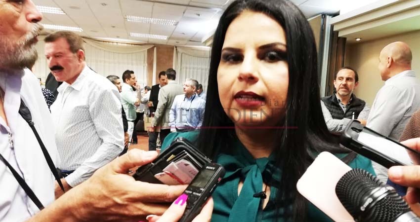 Rinde cuentas Armida Castro Guzmán a empresarios de Los Cabos