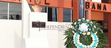 Conmemoran el 102 aniversario de la Constitución Mexicana y 75 años de la BENU