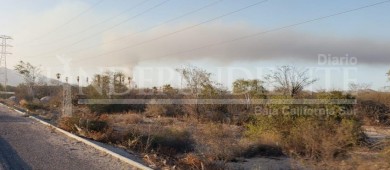 Se incendia el tiradero de basura de La Paz
