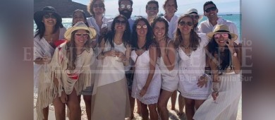 Acusan a Federico Heller y Federica Pelayo de daño ecológico a Balandra tras realizar su boda