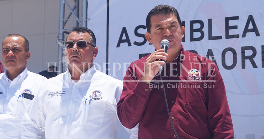 Rompió líder sindical compromiso firmado por alcalde de La Paz