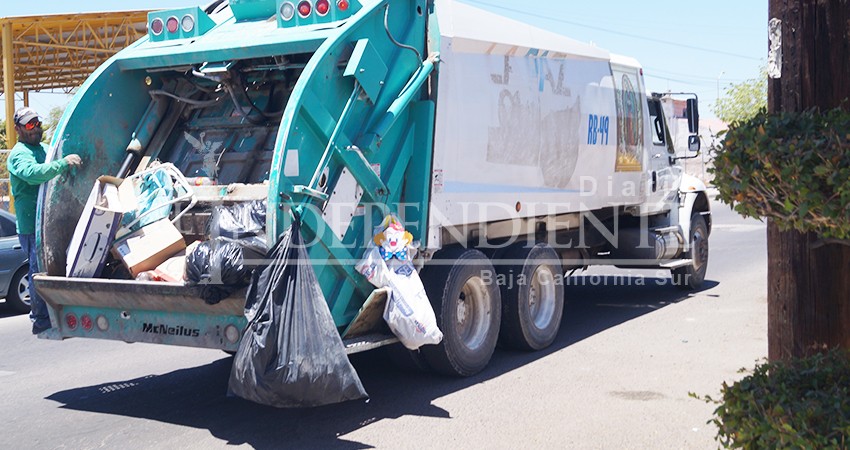 "Complicado" comprar patrullas y camiones de basura tras pago a sindicalizados: Alcalde