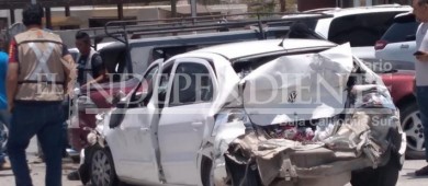 Terrible accidente en carambola de 11 carros en CSL