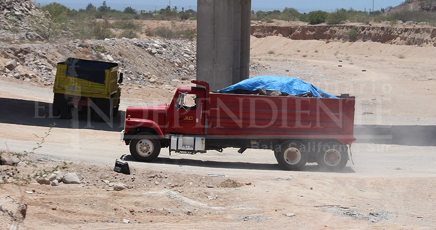 Tiradero clandestino gana terreno en arroyo “El Cajoncito” de La Paz