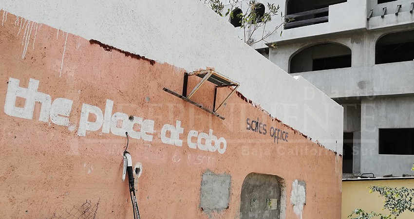Provoca mala imagen edificio abandonado en la zona turística de CSL 
