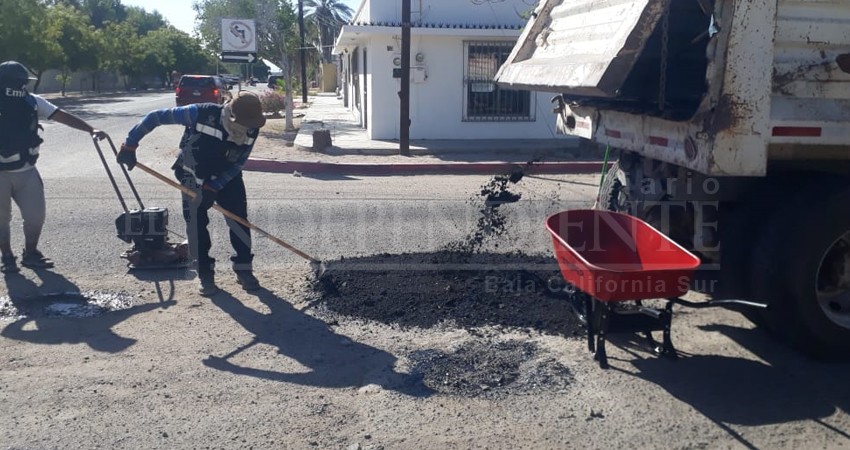 Donó Pemex a La Paz 400 toneladas de asfalto para bachear
