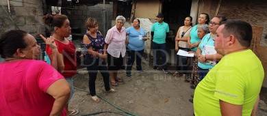 Llega apoyo ciudadano y de autoridades para hermanos con derrame cerebral de Chametla