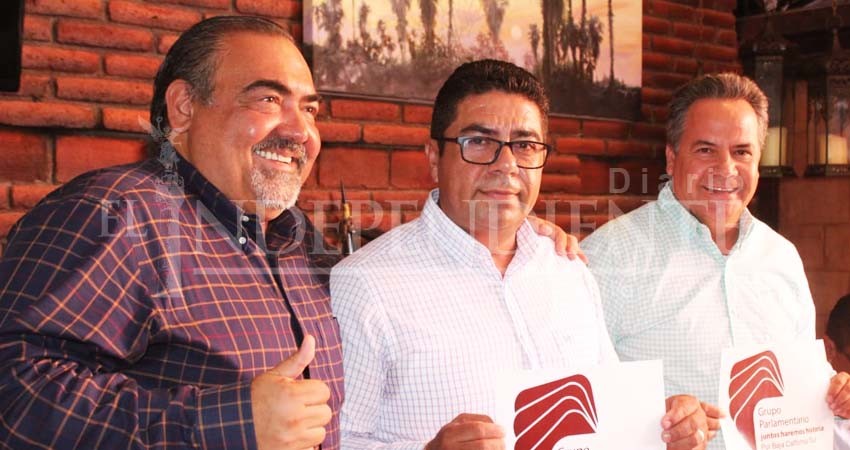 Hartos del manoteo de Víctor Castro en el Congreso, crean Juntos Haremos Historia por BCS