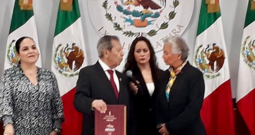 Entrega AMLO, su 1er informe de gobierno; ¿que dijo en su discurso?