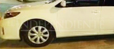 Tres hombres violaban a una mujer mientras conducían por calles de La Paz