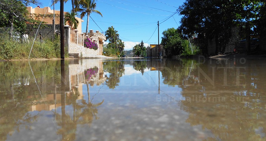 Por lluvias, sufrieron afectaciones 60% de las calles en Los Cabos 