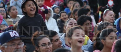 Lleno total y con gran ánimo se vivió el Festival Navideño del Ayuntamiento de La Paz