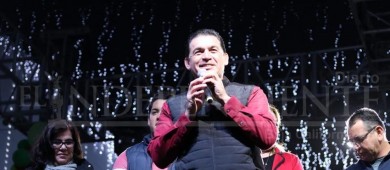 Lleno total y con gran ánimo se vivió el Festival Navideño del Ayuntamiento de La Paz