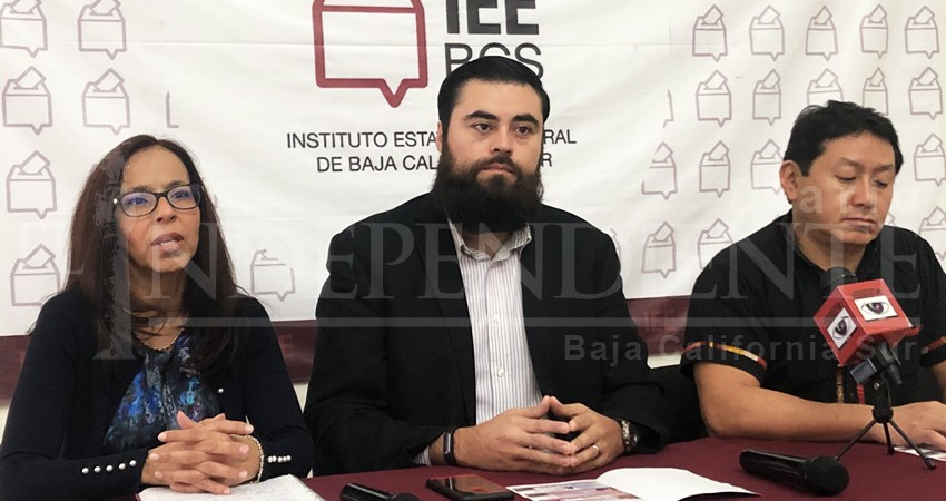 En la incertidumbre por posible desaparición de Oples, IEE festeja su 23 aniversario