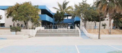 Estudiantes de Cetmar CSL denuncian caso de abuso policiaco en sus instalaciones