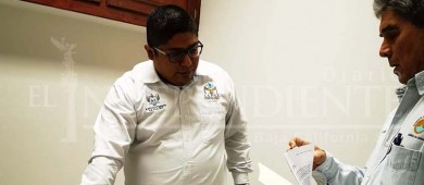 Dejaron “plantado” a Víctor Martínez de Escobar en Contraloría Municipal